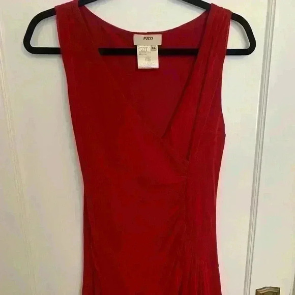 Fuzzi, Red Layered Mesh Gathered Side Sheath Dress Womens Size XL - Picture 3 of 9